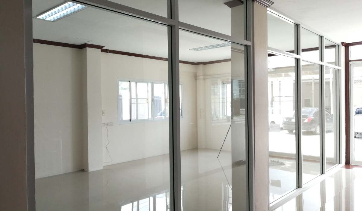 division-oficinas-aluminio-servicio